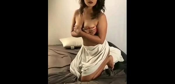  Indian Model Topless Photoshoot